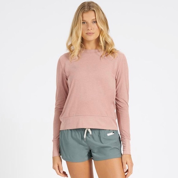 Vuori Tops - VUORI Daydream Crew NWT